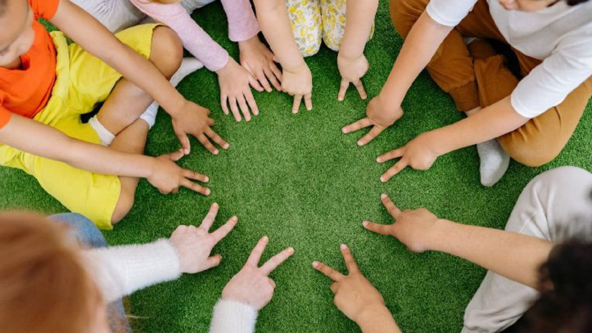 От STEM-лагерей до туристических походов: как в Актюбинской области организуют каникулы детям